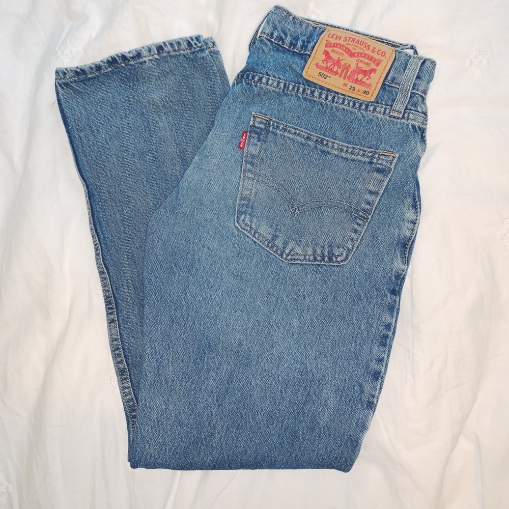Levi jeans